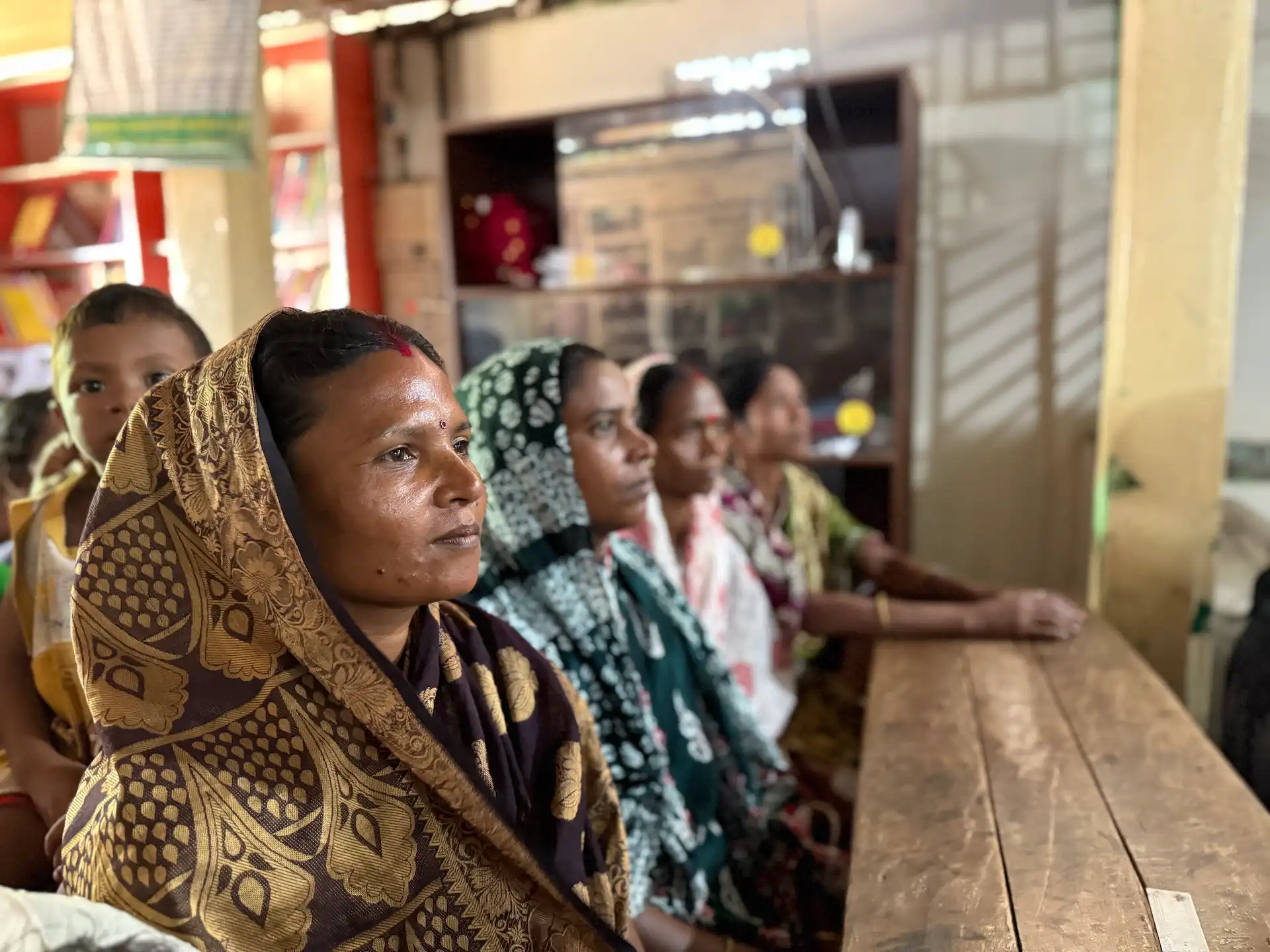 Women from marginalized communities in an MHM session